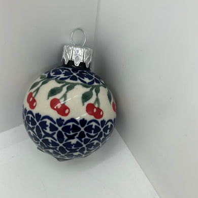 Andy Round Ornament - D29