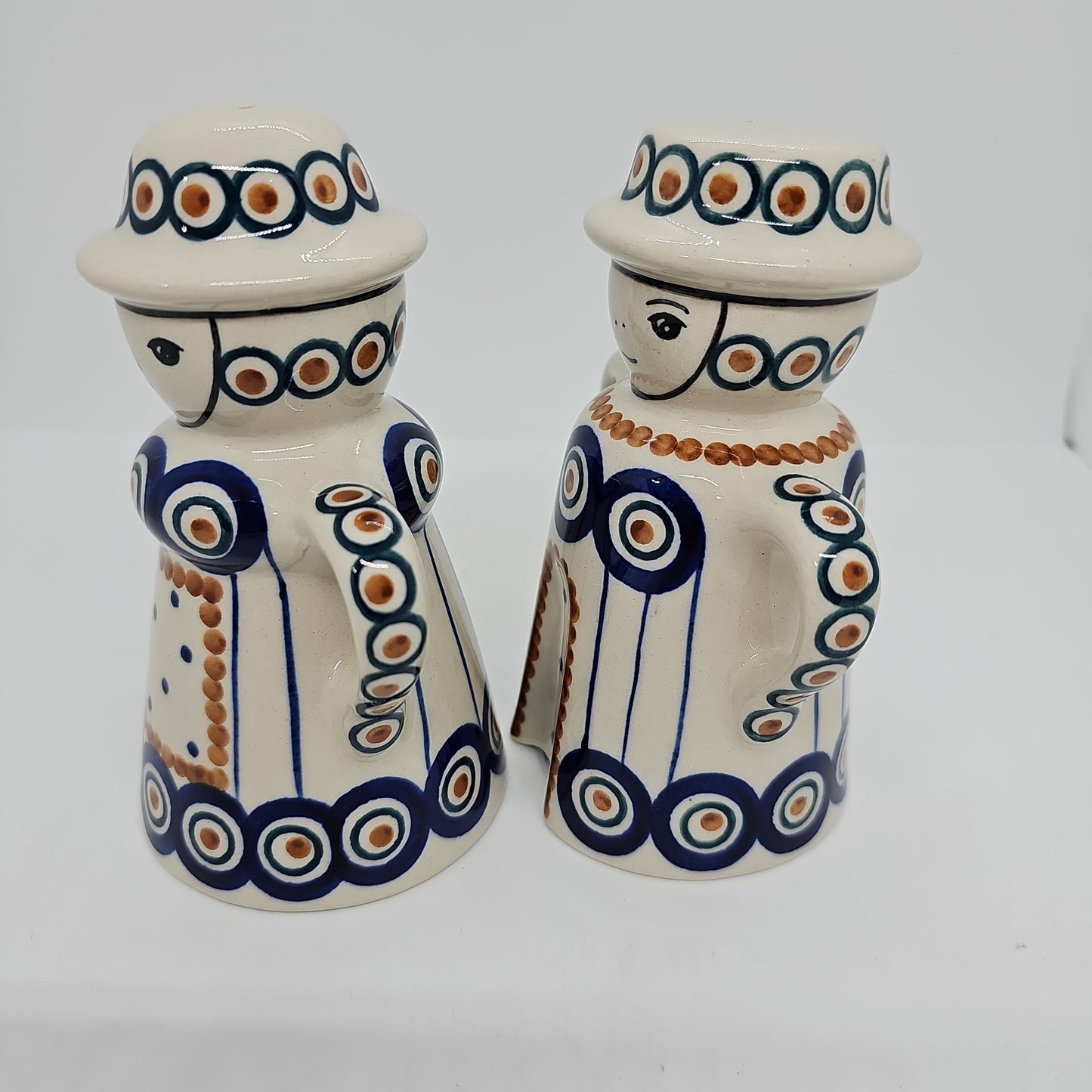 Salt & Pepper Man & Woman Set - 054A