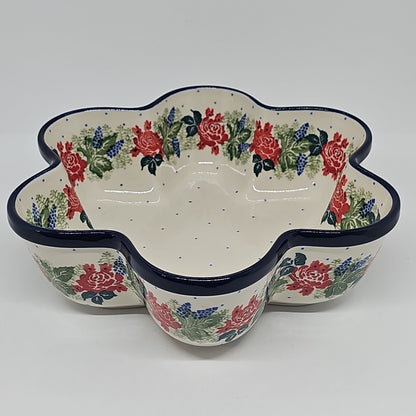 Flower Shaped Baker ~ 9.25" ~ 1958X - T4!