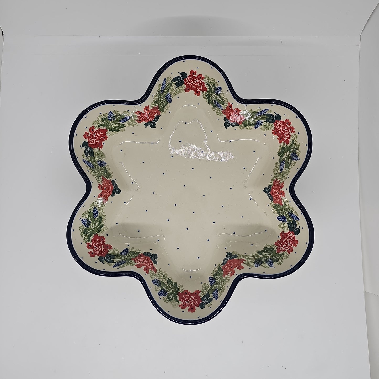 Flower Shaped Baker ~ 9.25" ~ 1958X - T4!