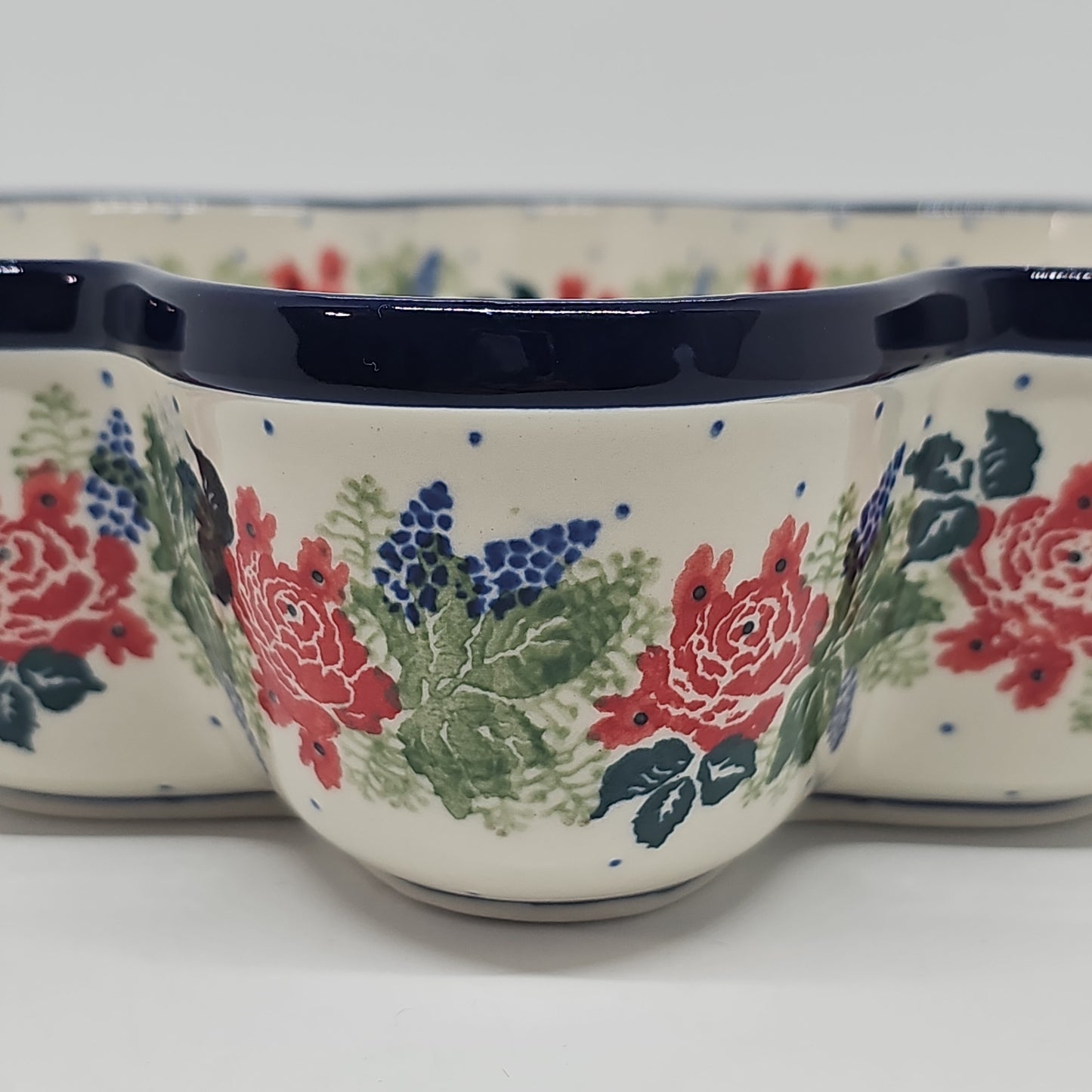 Flower Shaped Baker ~ 9.25" ~ 1958X - T4!