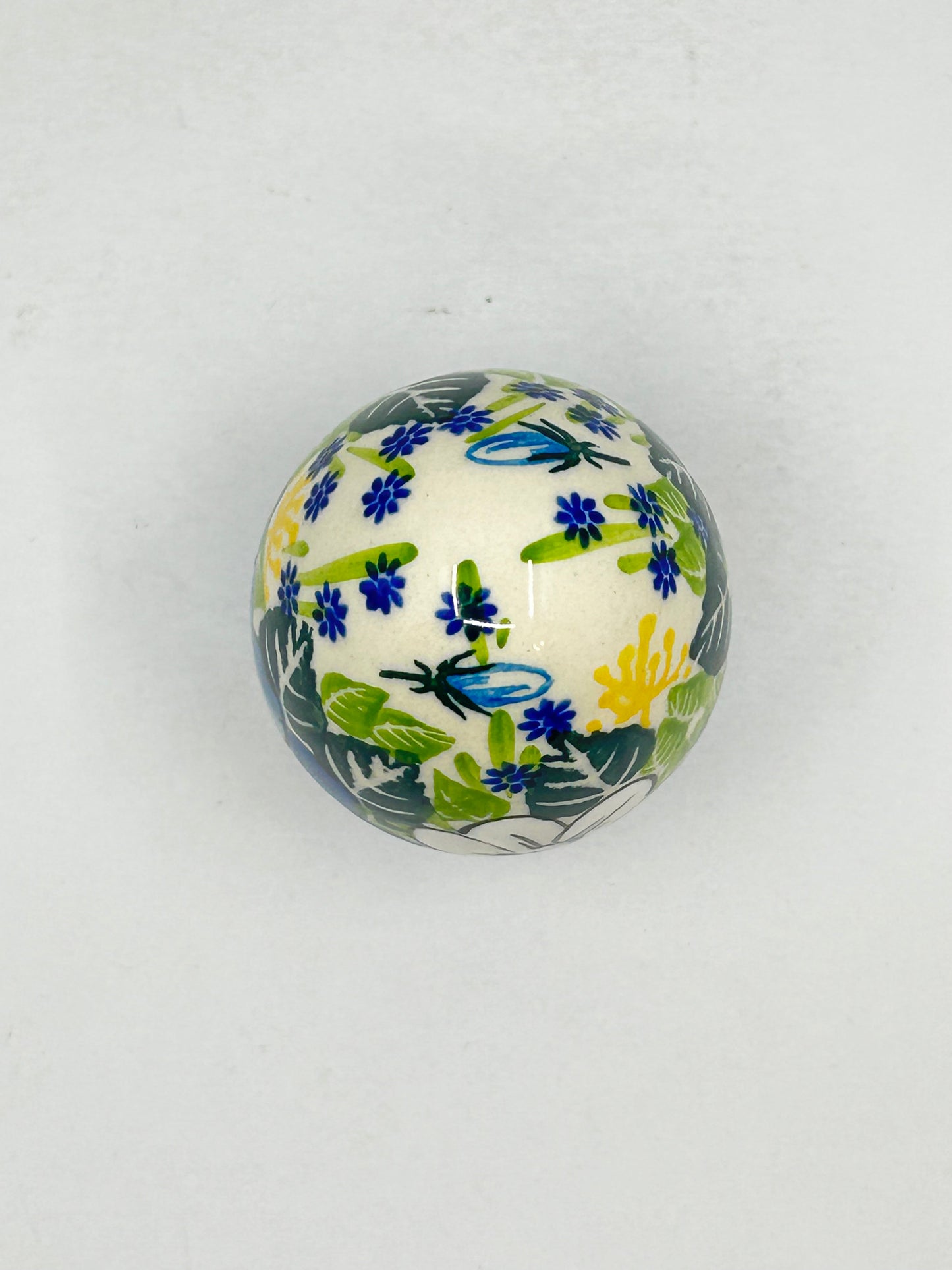 Kalich Stoneware Egg - Blue and White Large Floral - Art1