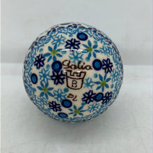 Load image into Gallery viewer, 2.5&quot; Galia Round Ornament - P-CH1