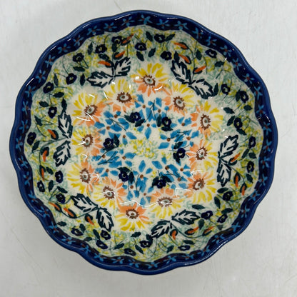 Scalloped Dish - WK80