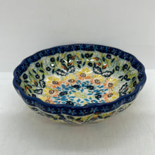 Load image into Gallery viewer, Scalloped Dish - WK80
