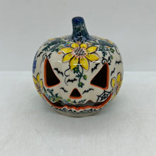 Load image into Gallery viewer, AD44D Pumpkin A-H3