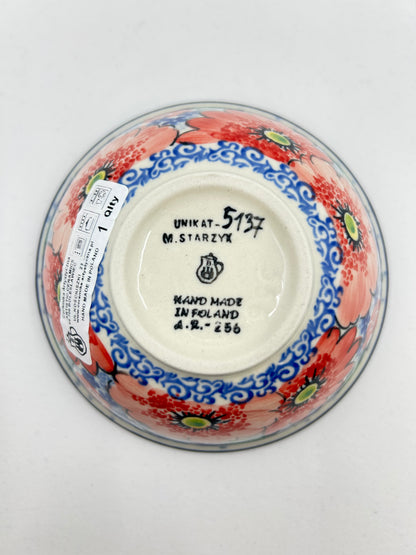 556 ~ Bowl ~ Nesting 5"W ~ U5137 ~ U4!