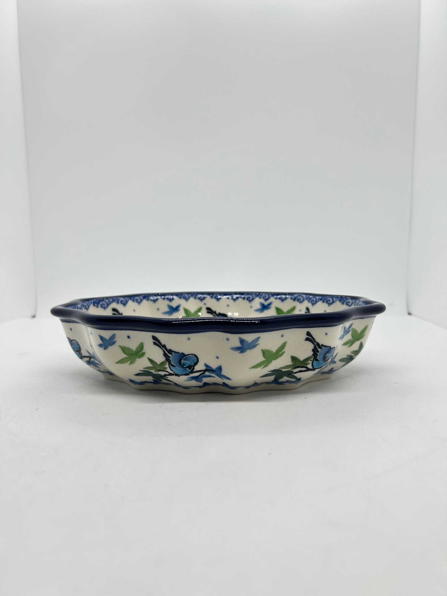 Bowl ~ Oval Fluted ~ 6 x 7.5 inch ~ 3235X ~ T4!