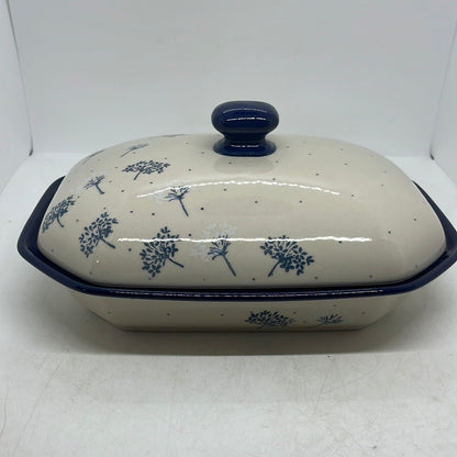Baker ~ Covered Casserole ~ 8"W x 10.25"L ~ 2812X ~ T3!