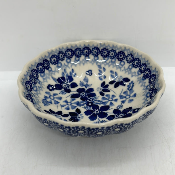 Scalloped Dish - SB01