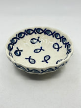 Load image into Gallery viewer, Scalloped Dish - FISH