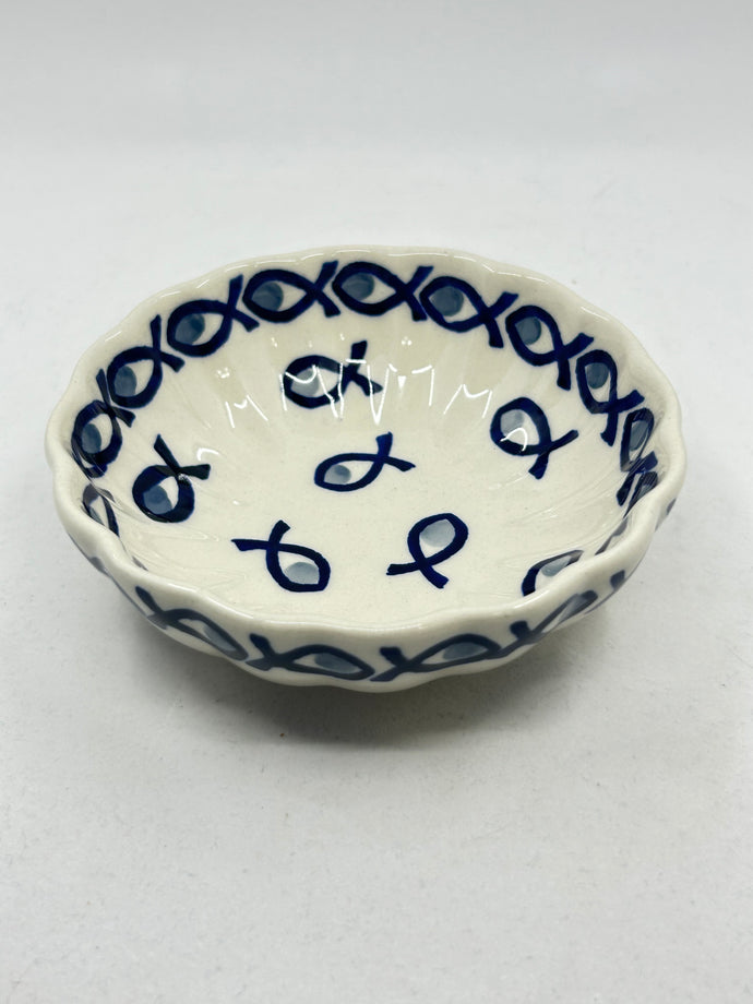 Scalloped Dish - FISH