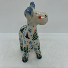 Load image into Gallery viewer, ZW30 Moose Figurine - U-SB1