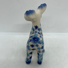 Load image into Gallery viewer, ZW30 Moose Figurine - P-CH1