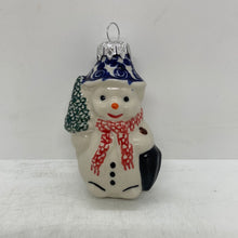 Load image into Gallery viewer, Andy Snowman Ornament - D25