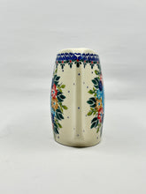 Load image into Gallery viewer, A374 - Andy Flat Vase - D61