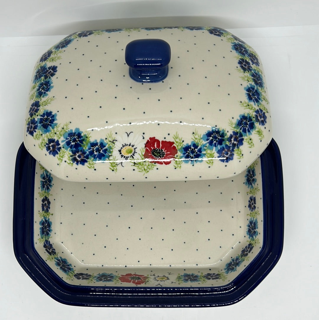 Baker ~ Covered Casserole ~ 8"W x 10.25"L ~ 2510X ~ T3!