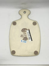 Load image into Gallery viewer, A406 - Small Cutting Board - D26