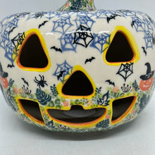 Load image into Gallery viewer, AD28 Large Pumpkin A-H1