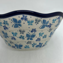 Load image into Gallery viewer, Bowl ~ Wavy Edge ~ Small ~ 8 inch ~ 2380X ~ T3!