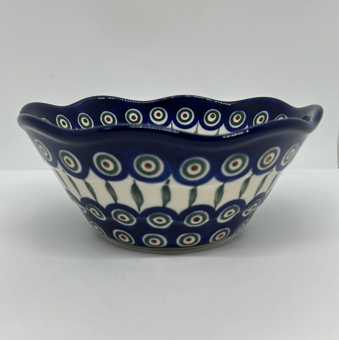 691 ~ Bowl ~ Wavy Edge ~ Small ~ 8" ~ 0054X ~ T3!