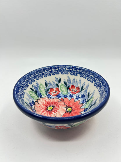 556 ~ Bowl ~ Nesting 5"W ~ U5137 ~ U4!