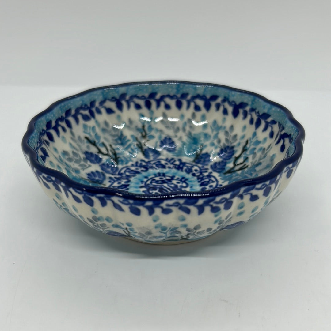 Bowl ~ Scalloped ~ 4.5 inch ~ U5010 ~ U3!