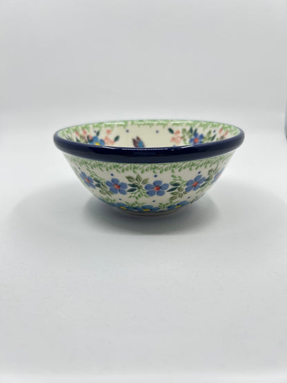 556 ~ Bowl ~ Nesting 5"W ~ U5166 ~ U3!