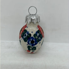 Load image into Gallery viewer, A314 Ornament - D10
