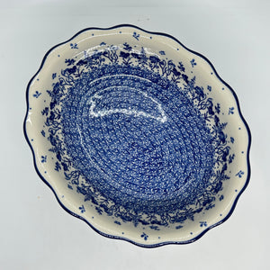 Scalloped Oval Baker ~ 9 inch ~ 2914X - T4!