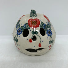 Load image into Gallery viewer, A445 Small Pumpkins - D10