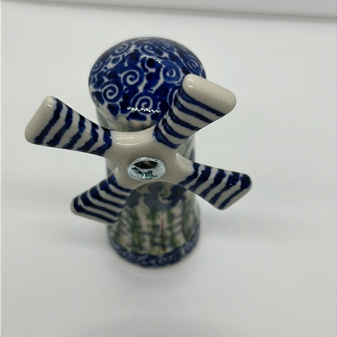 Windmill Figurine - KK04
