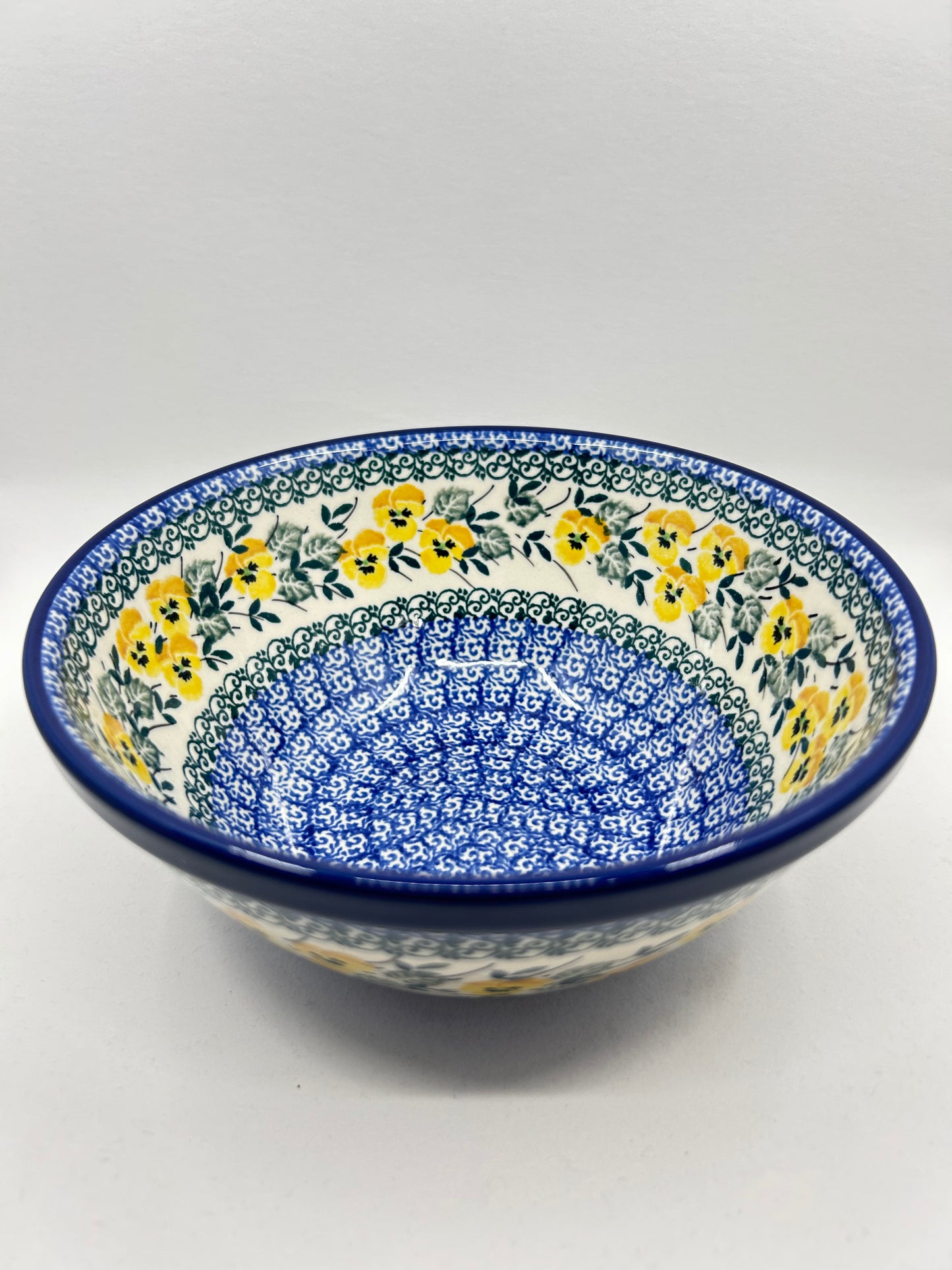 Bowl ~ Nesting ~ 7.75 W ~ 3299X - T4!