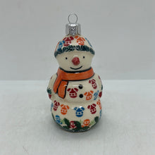 Load image into Gallery viewer, B13 Snowman Ornament P-B2