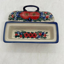 Load image into Gallery viewer, A108 - Butter Dish - D28