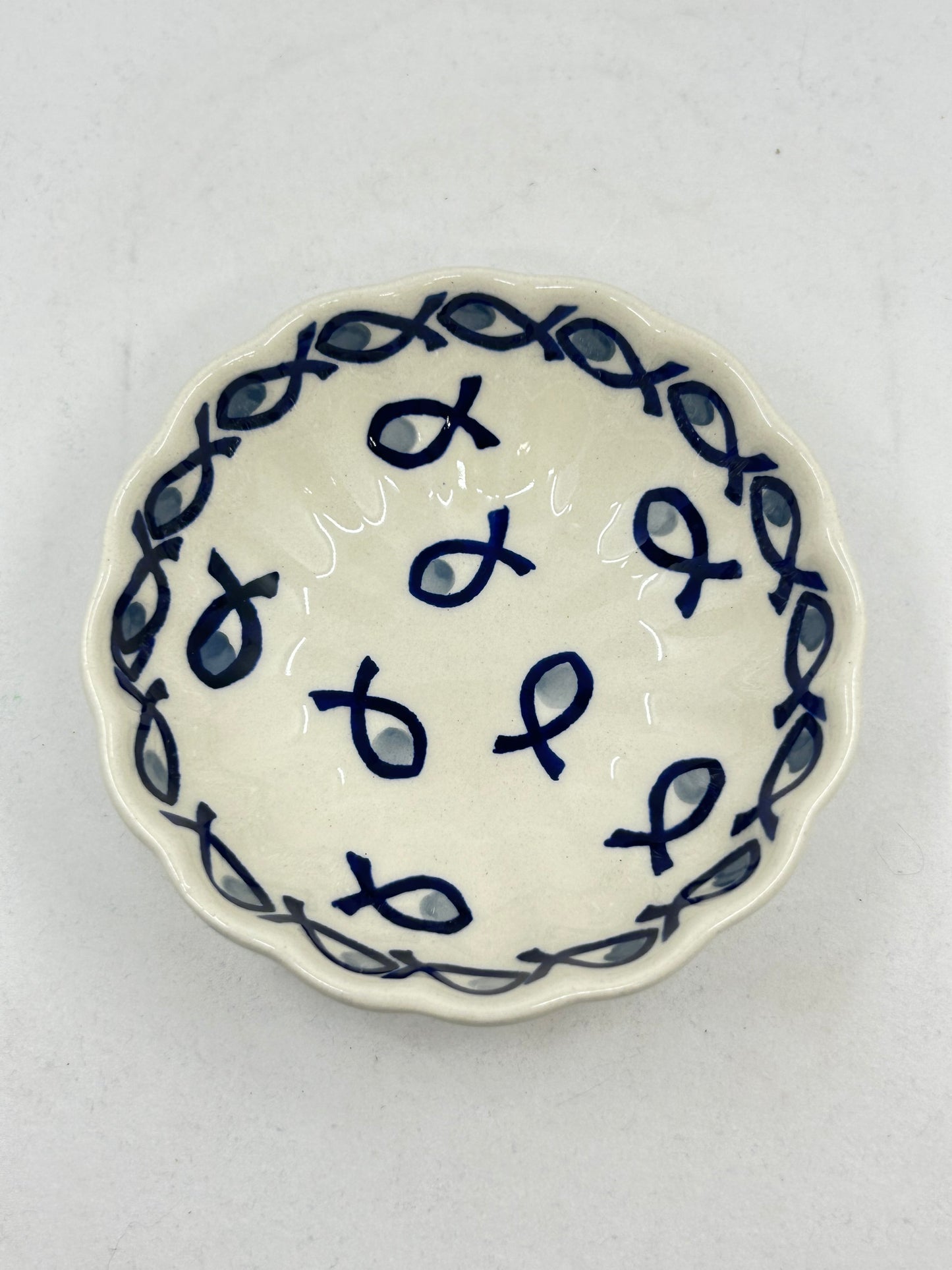 Scalloped Dish - FISH