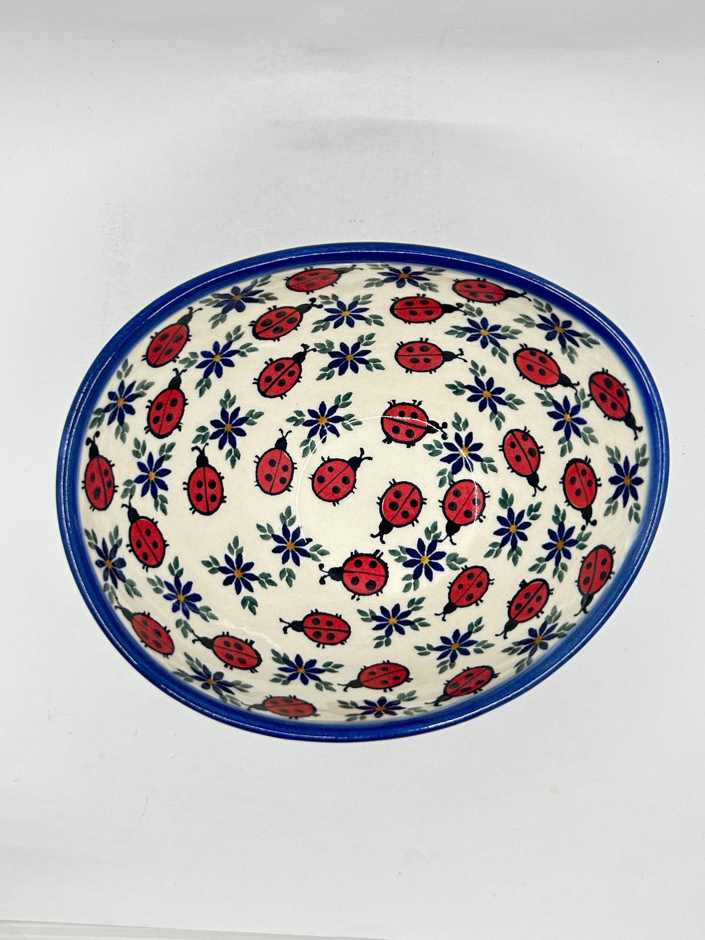 Egg Shape Serving Bowl - D18
