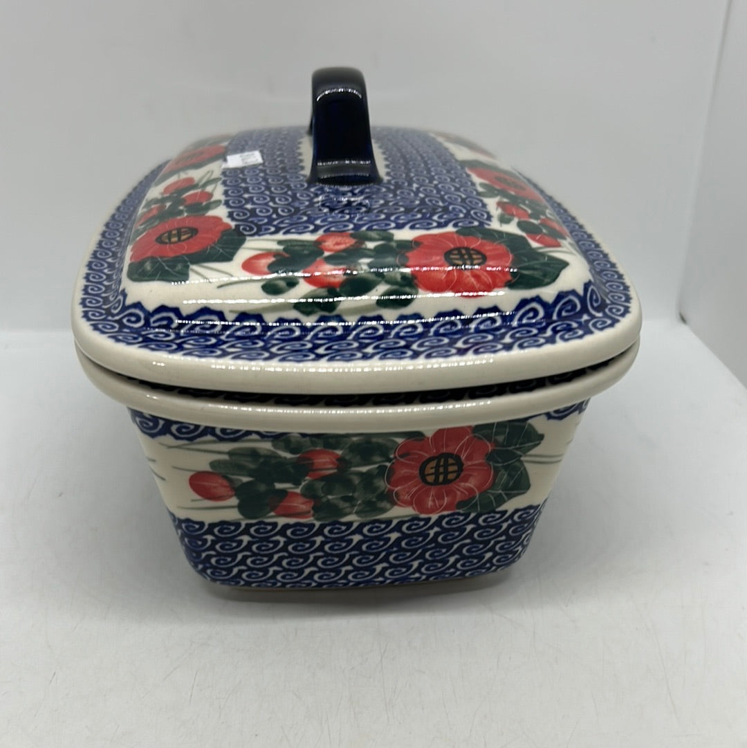 A464 Covered Casserole Dish - D15