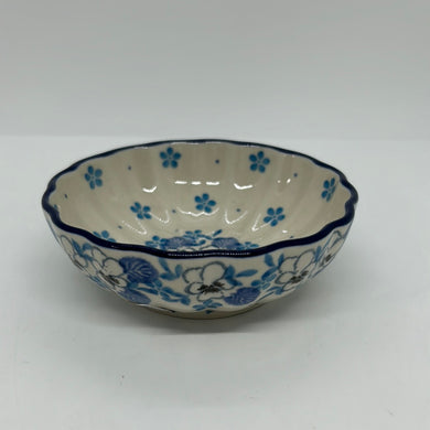 023 ~ Bowl ~ Scalloped ~ 4.5