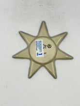 Load image into Gallery viewer, A292 Tealight Star Small - D24