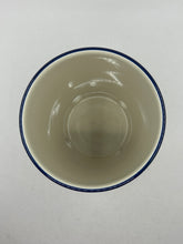 Load image into Gallery viewer, Garlic Pot  ~7.5 ~ 2413X - T4!