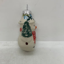 Load image into Gallery viewer, Andy Snowman Ornament - D58