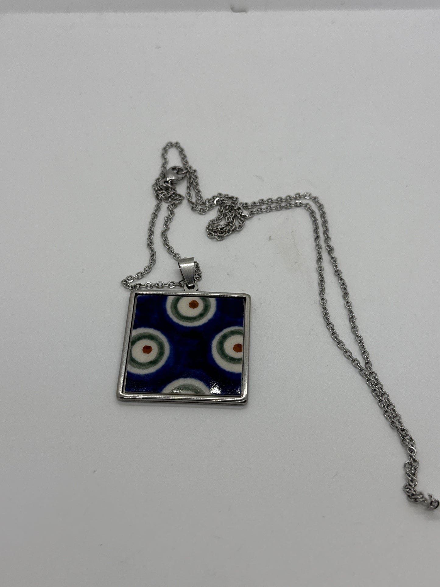 Sylvia Diamond Necklace with Chain - Peacock Eye