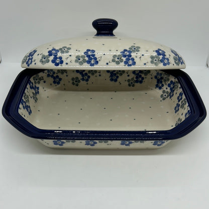 Baker ~ Covered Casserole ~ 8"W x 10.25"L ~ 2381X ~ T4!
