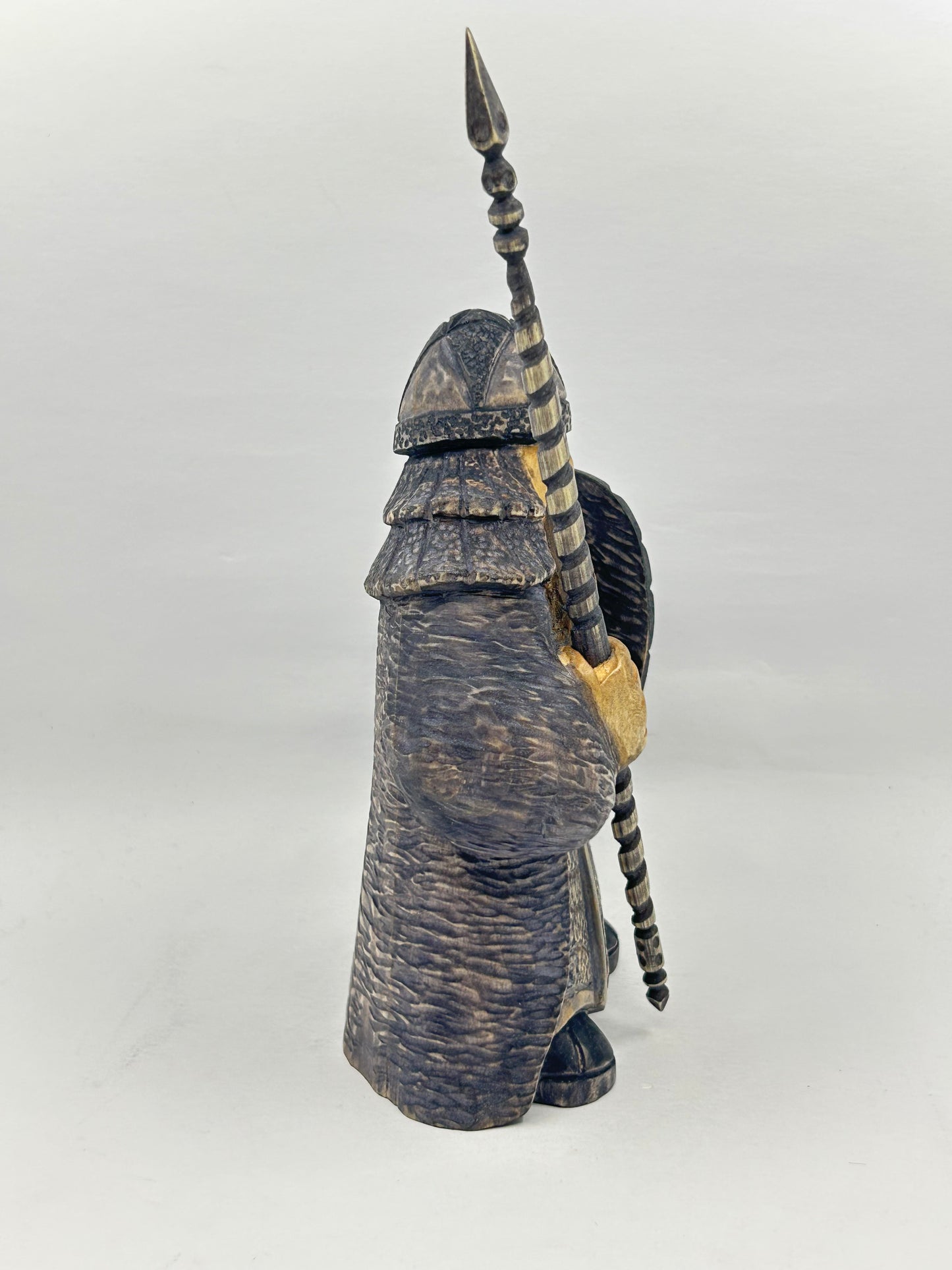 Large Nochale with Shield