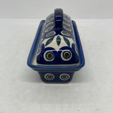 Load image into Gallery viewer, A108 - Butter Dish - D43