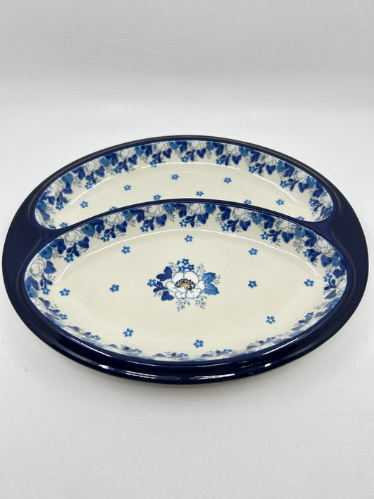 Dish ~ Divided ~ 8 x 9.75 inch ~ 2222X ~ T4!