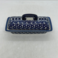 Load image into Gallery viewer, A108 - Butter Dish  - D25