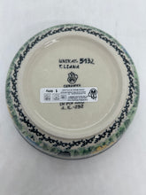 Load image into Gallery viewer, Bowl ~ Soup / Salad / Cereal ~ 6 ~ U5132 ~ U4!
