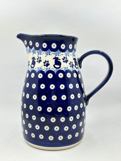 Large Pitcher - D116